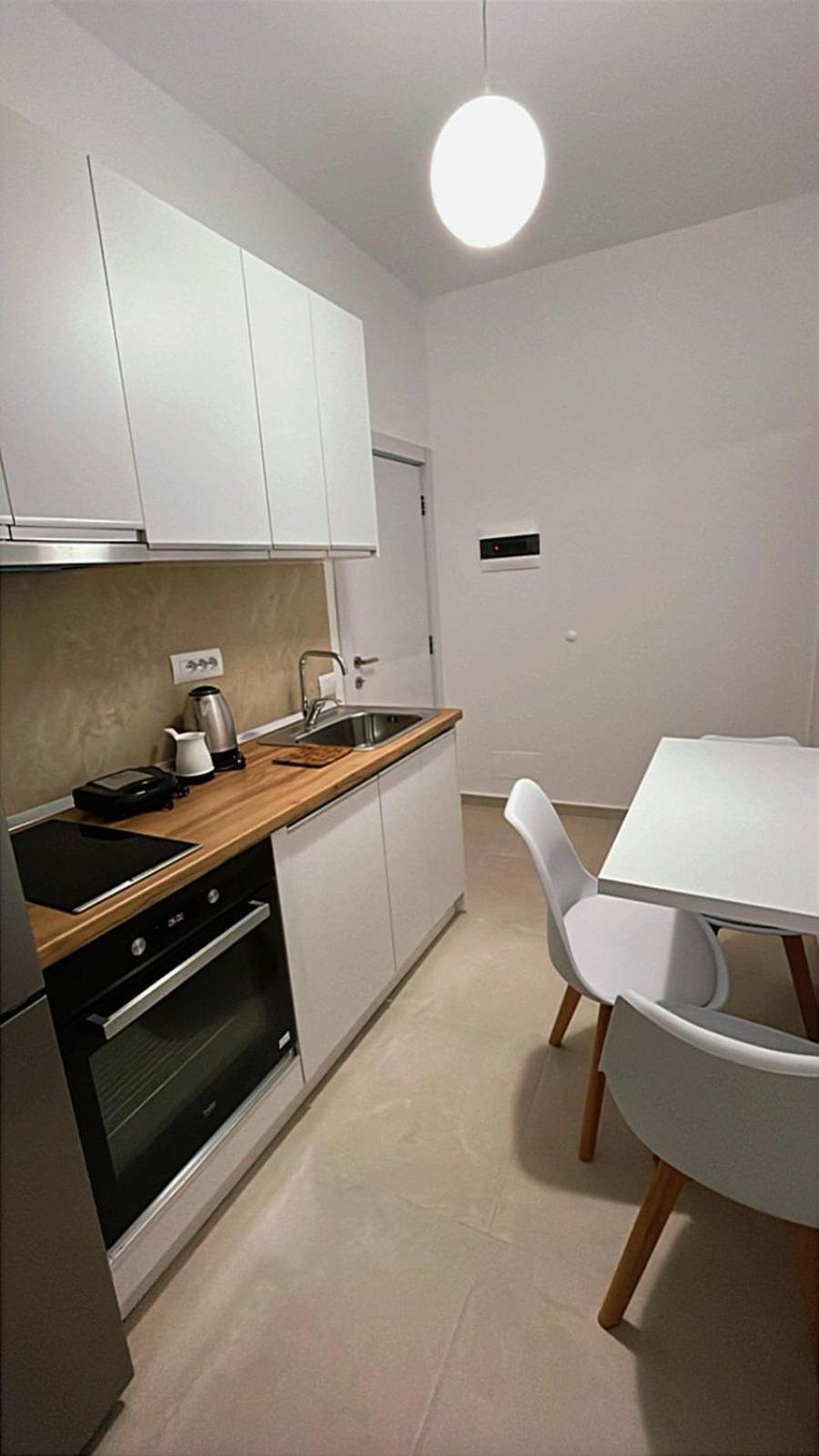 Vila Luani Vlore Exterior photo